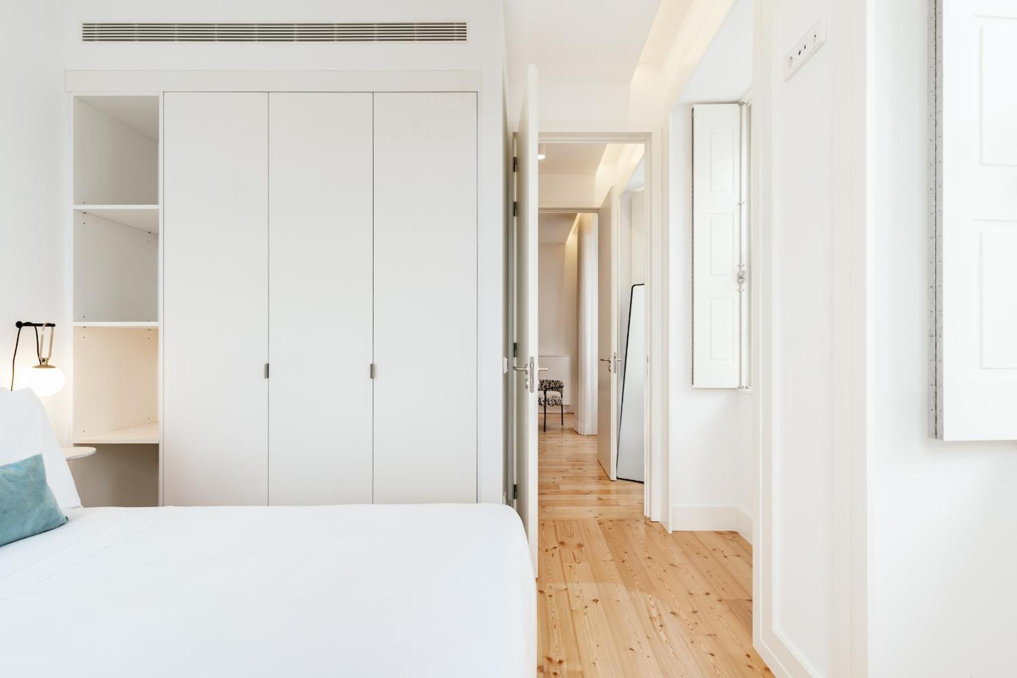 Feel Porto Clerigos Charm Flats Leilighet Eksteriør bilde